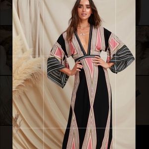 NWT Lulus Montecito Maxi Dress Size M✨